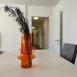 Apartment Popular By Hello *